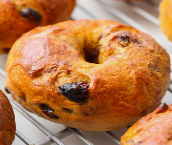 Cinnamon-Raisin Bagel