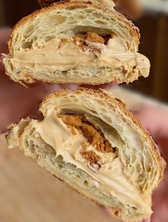 Lotus Biscoff Croissant